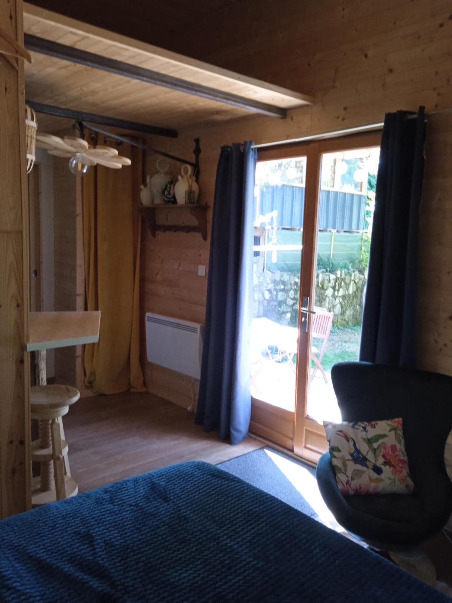 Chalet Grenouille Domaine De La Mamounette Champclause Exterior foto