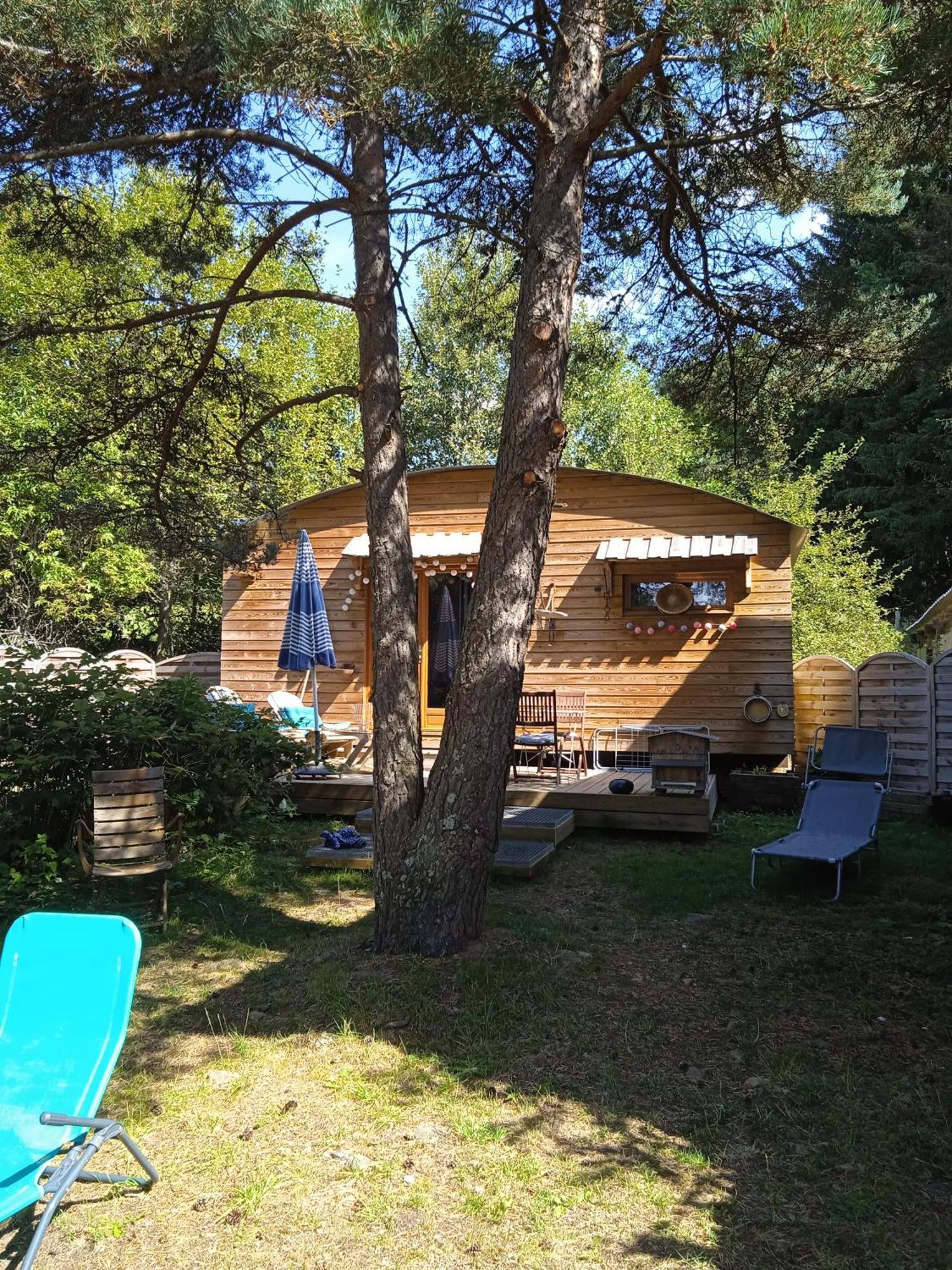 Chalet Grenouille Domaine De La Mamounette Champclause Exterior foto